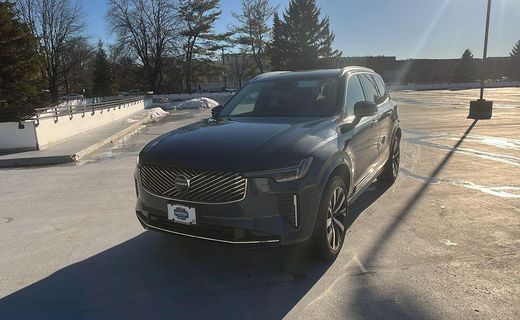 2026 Volvo XC90 Core