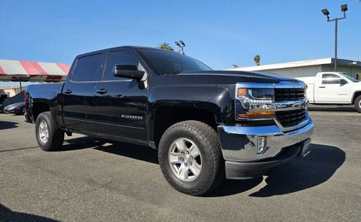 2018 Chevrolet Silverado LT