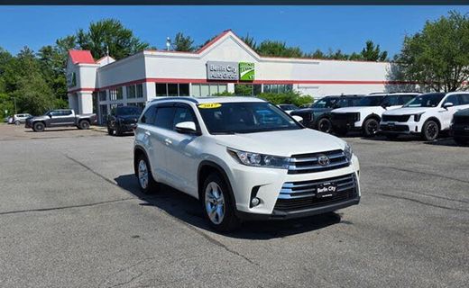 2017 Toyota Highlander