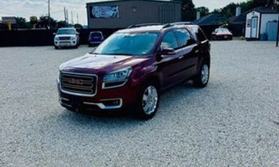 2017 GMC Acadia Limited SLT 2
