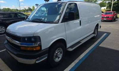2024 Chevrolet Express 2500