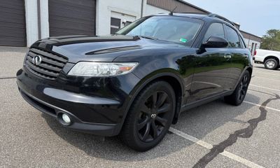 2004 Infiniti FX35 Base