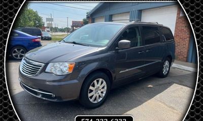 2015 Chrysler Town AND Country Touring