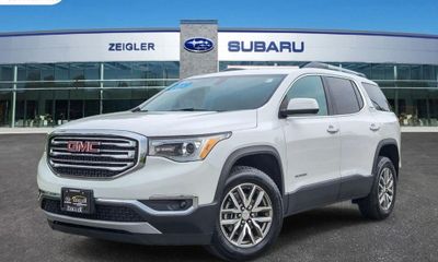 2019 GMC Acadia SLE 2
