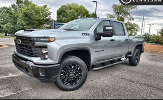 2026 Chevrolet Silverado HD Custom
