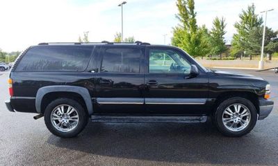 2002 Chevrolet Suburban 1500 LT