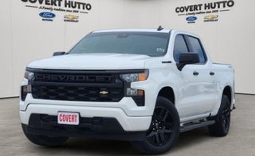 2022 Chevrolet Silverado Custom