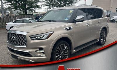2020 Infiniti QX80 Luxe
