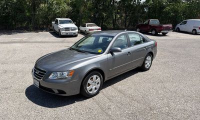 2010 Hyundai Sonata GL