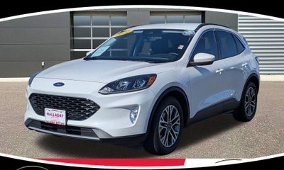 2022 Ford Escape SEL