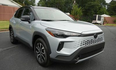 2026 Toyota Corolla Cross S SE XSE