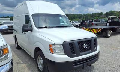 2015 Nissan NV 2500 S