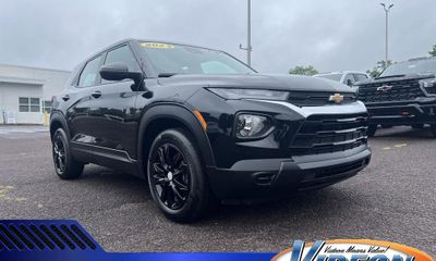 2023 Chevrolet Trailblazer LS