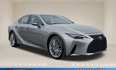 2023 Lexus IS 300 Premium
