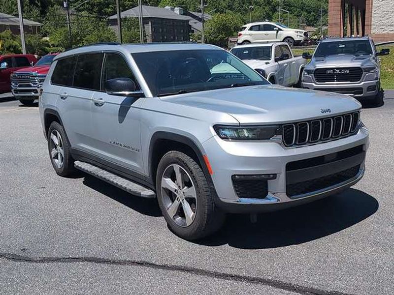 2021 Jeep Grand Cherokee L — a typically priced live listing