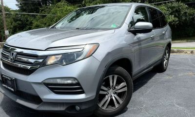 2017 Honda Pilot EX