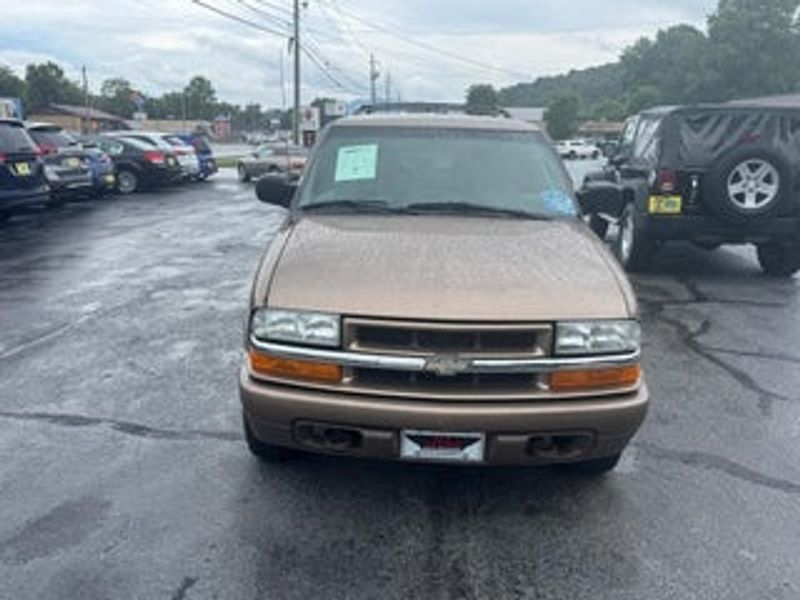 2002 Chevrolet Blazer — a typically priced live listing