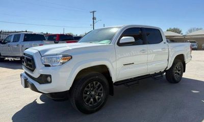 2023 Toyota Tacoma SR5