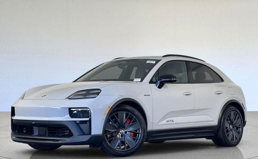 2026 Porsche Macan GTS