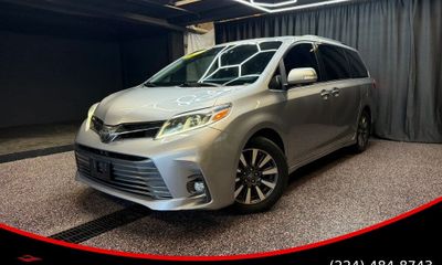 2018 Toyota Sienna XLE Premium LTD