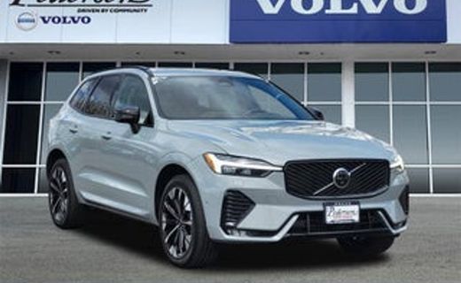 2024 Volvo XC60 Ultimate Dark