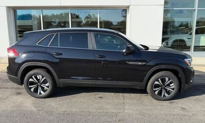 2025 Volkswagen Atlas Cross Sport 4Motion SE