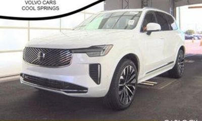 2026 Volvo XC90 Plus Bright