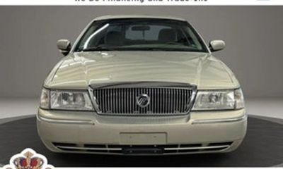 2004 Mercury Grand Marquis GS