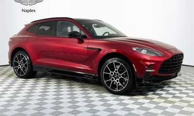 2023 Aston Martin DBX DBX707