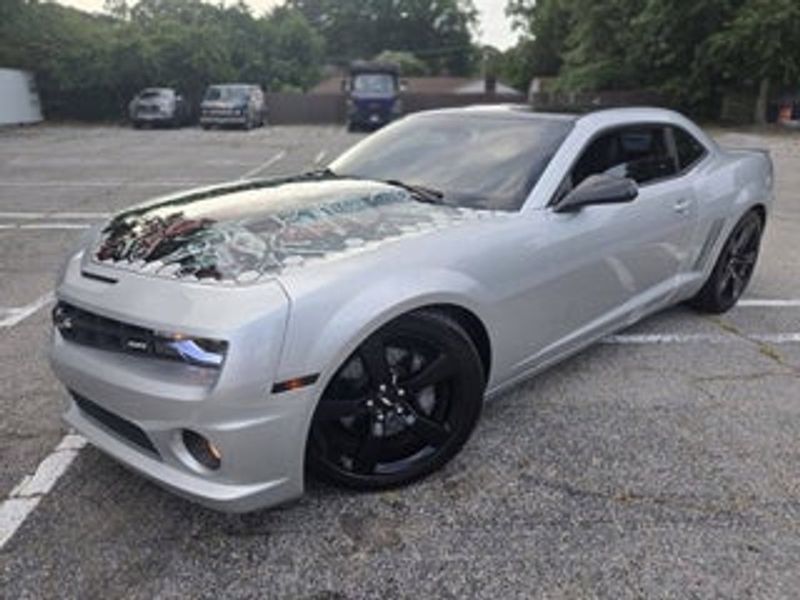2010 Chevrolet Camaro — a typically priced live listing