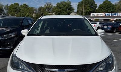 2019 Chrysler Pacifica Touring Plus