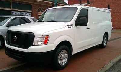 2019 Nissan NV 2500 HD SV