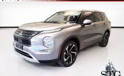 2022 Mitsubishi Outlander SE