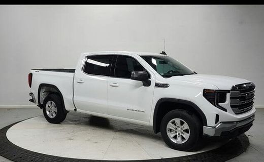 2024 GMC Sierra SLE