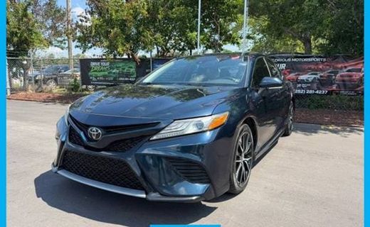 2019 Toyota Camry XSE