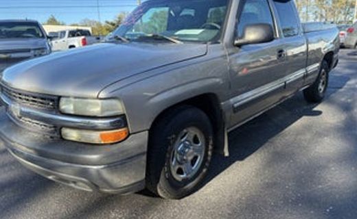 2002 Chevrolet Silverado Base