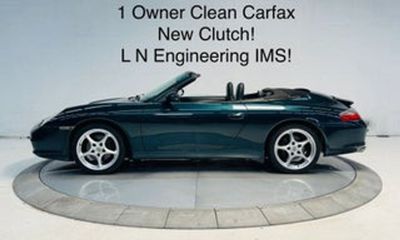 2002 Porsche 911 Cabriolet