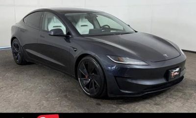 2024 Tesla Model 3 Performance