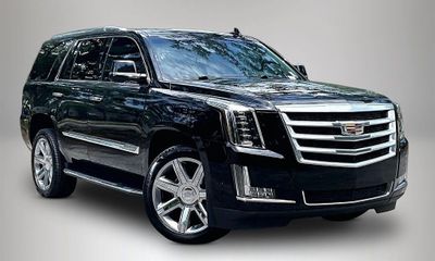 2019 Cadillac Escalade Luxury