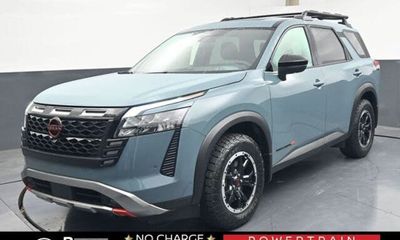 2026 Nissan Pathfinder SV