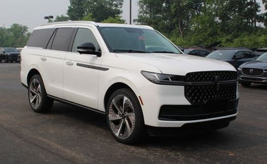 2027 Lincoln Navigator Black Label