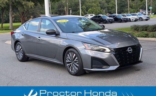 2024 Nissan Altima SV