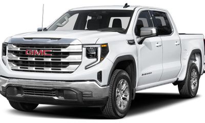 2026 GMC Sierra SLT