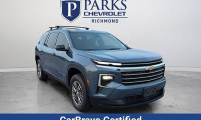 2024 Chevrolet Traverse LT