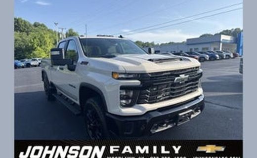 2025 Chevrolet Silverado HD Custom