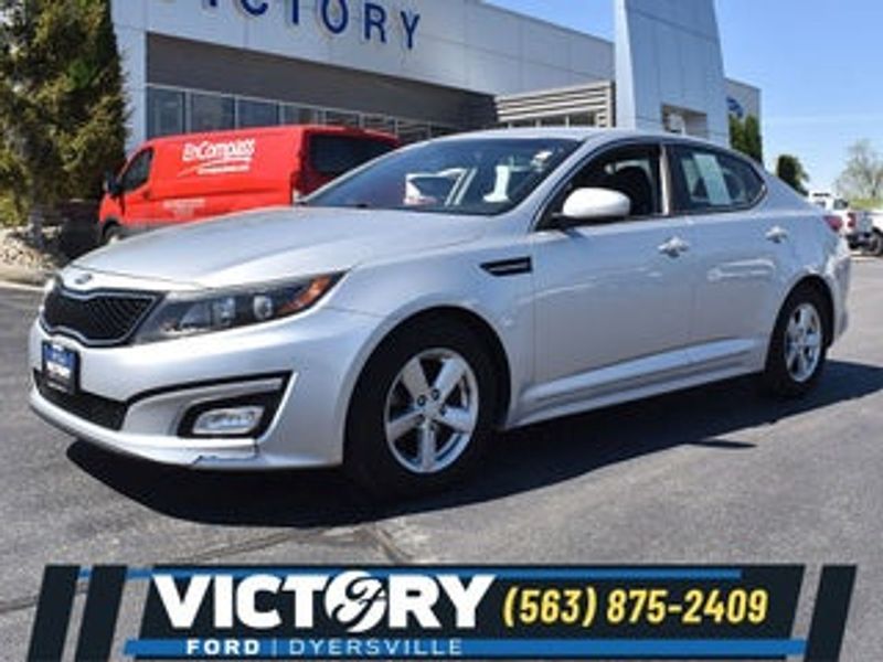 2014 Kia Optima — a typically priced live listing