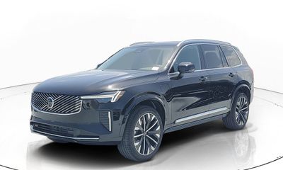 2026 Volvo XC90 Plus Bright