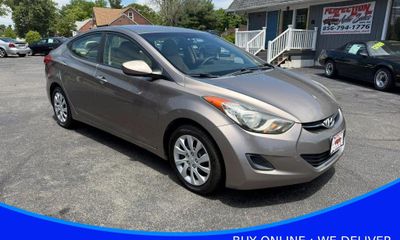 2011 Hyundai Elantra GLS Middle Grade