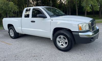 2005 Dodge Dakota