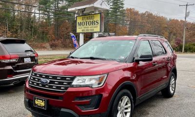 2017 Ford Explorer Base